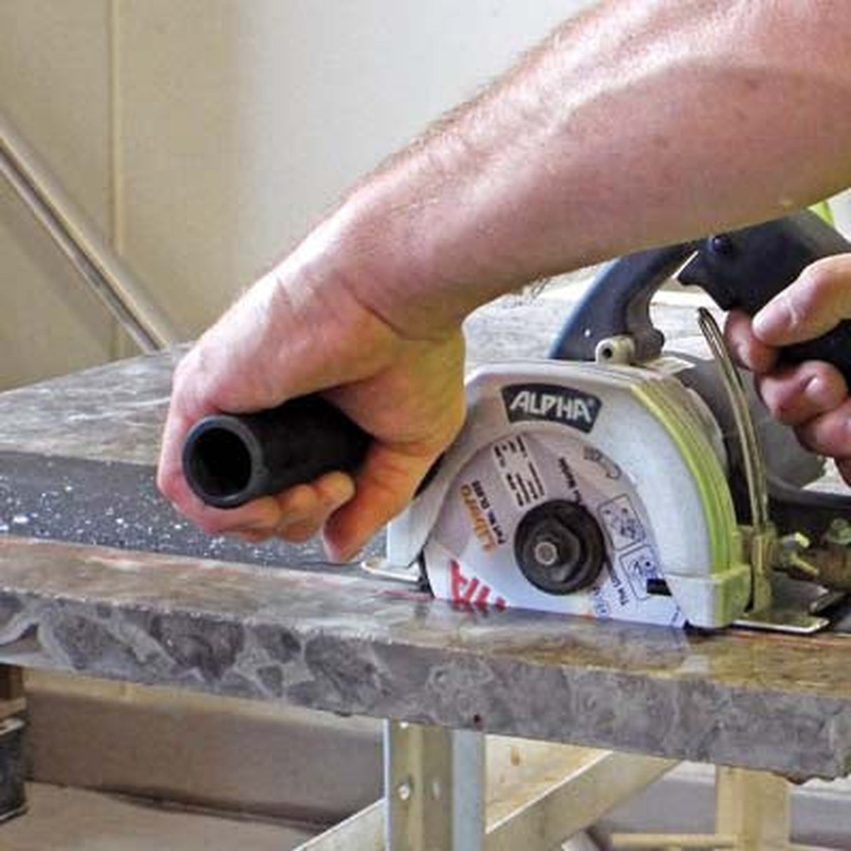 Alpha Professional Tools Libero Blade
