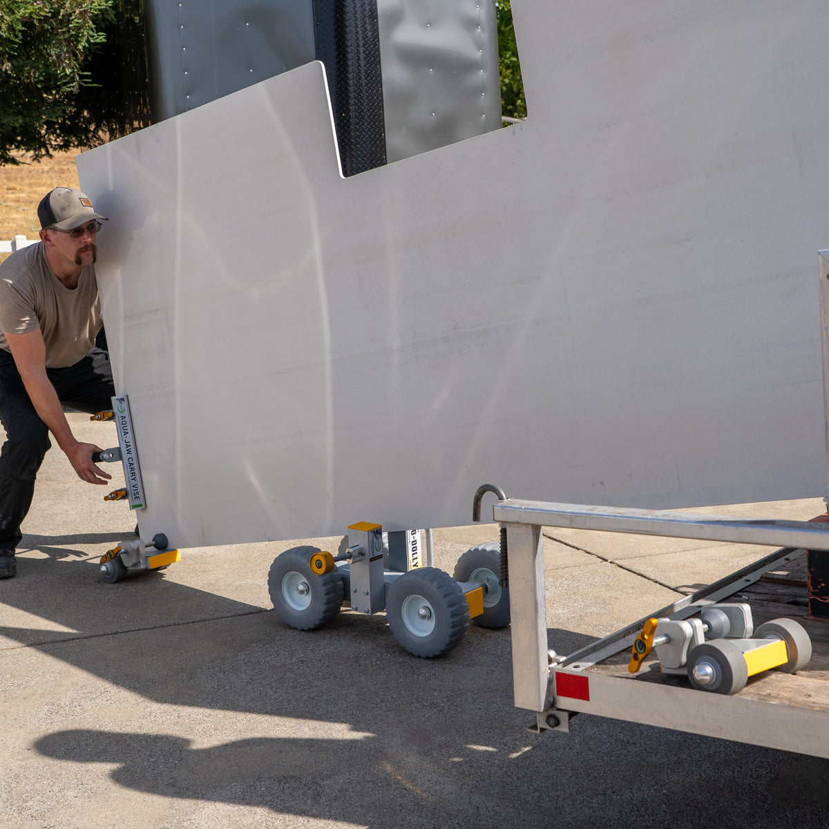 Omni Cubed Pro-Dolly™ HD4 — 1,200 lb Countertop Dolly with Quick Release Speed Clamp — product image