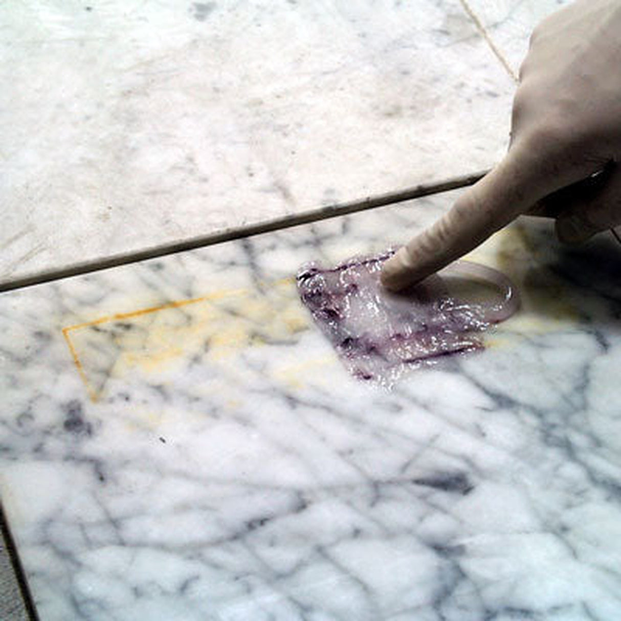 Alpha Rust Stain Remover