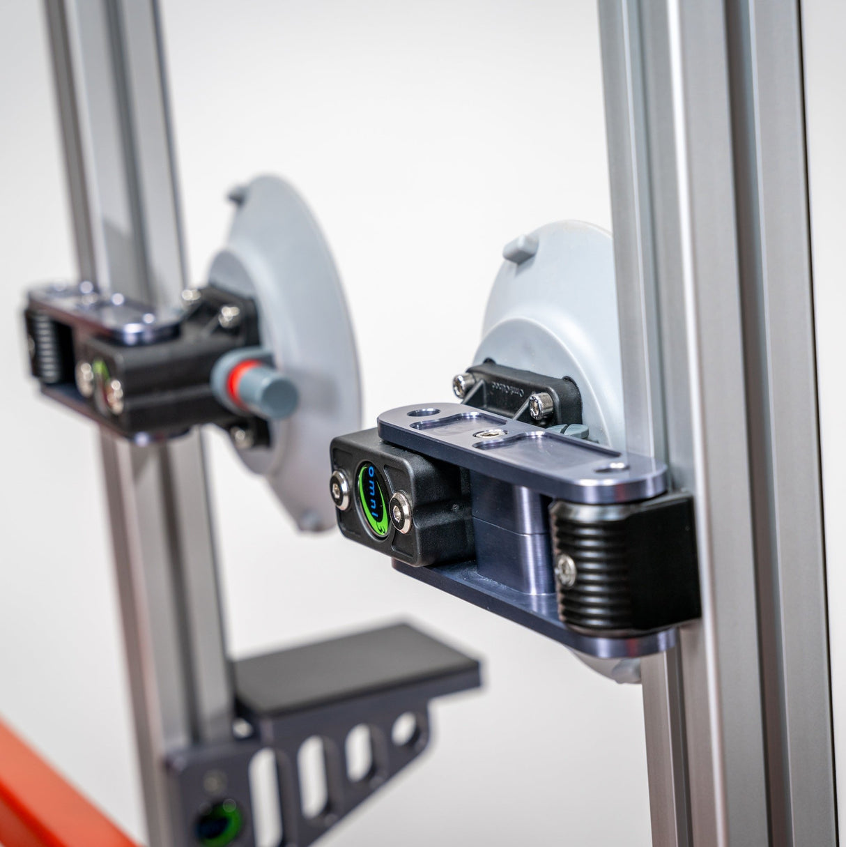 Omni Cubed EZ Ledge Glass Lifter  Boom Lift Glass Installation Tool - in use