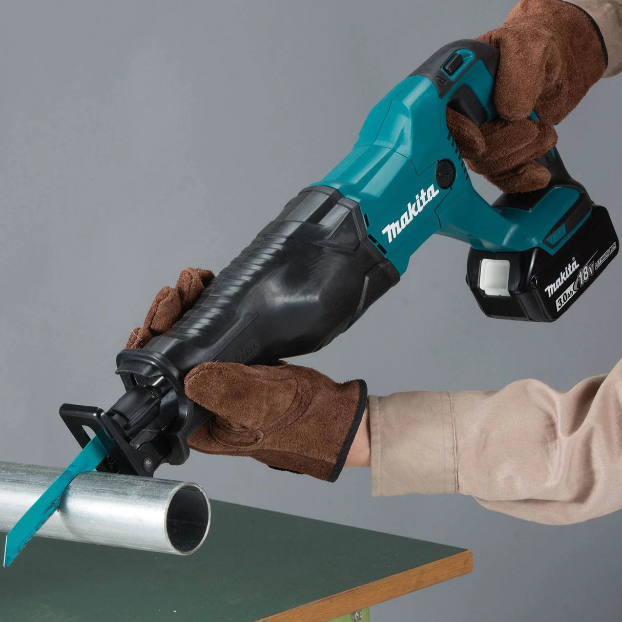 Makita XT506S  18V LXT Lithium-Ion Cordless 5?Pc. Combo Kit